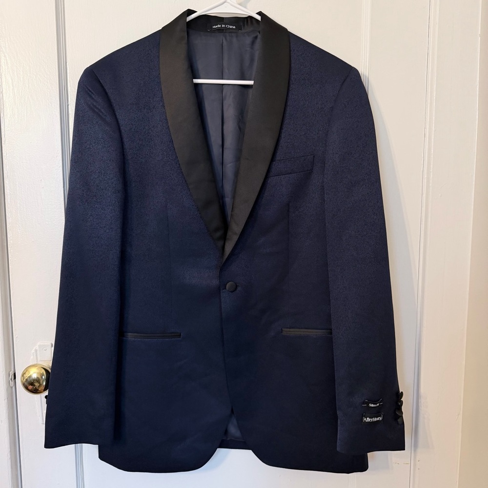 After Hours Men’s Slim Fit Peak Lapel Jacquard Dinner Jacket 40L-NWT